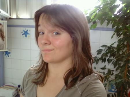 kiss a tous mes ami ee ssss